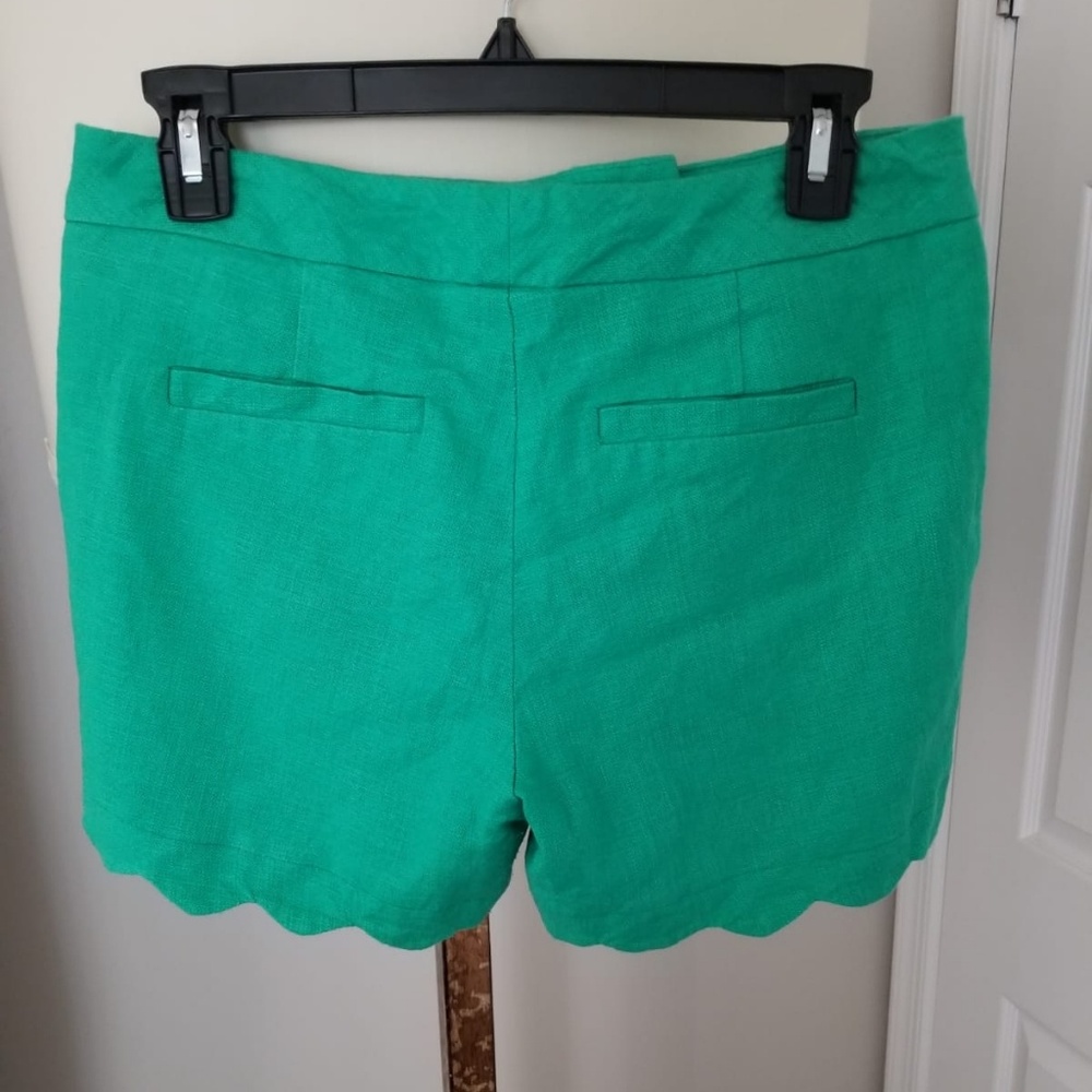 Alice collection Scalloped Shorts.FINAL PRICE DROP - Picture 2 of 3